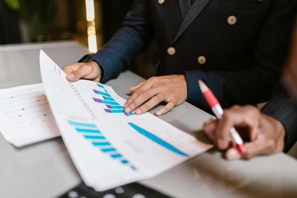 Exploring the innovative role of virtual reality in uk marketing techniques